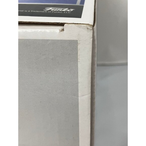 Funko Pop! Star Wars! Darth Vader in Meditation Chamber Deluxe Vinyl Figure - Picture 10 of 11